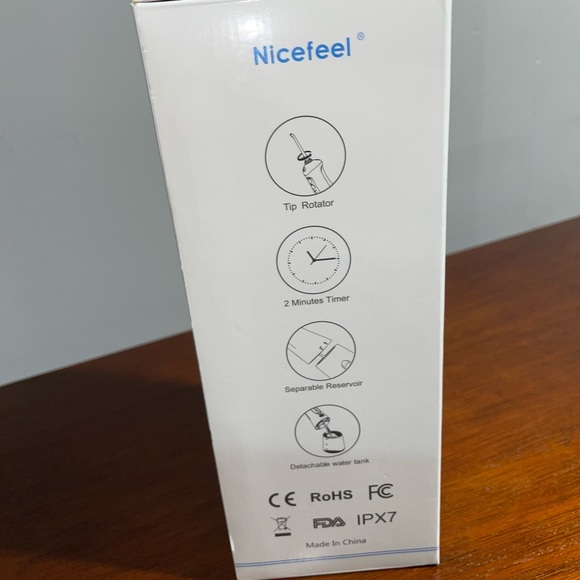 Portable Oral Irrigator - Picture 4 of 5